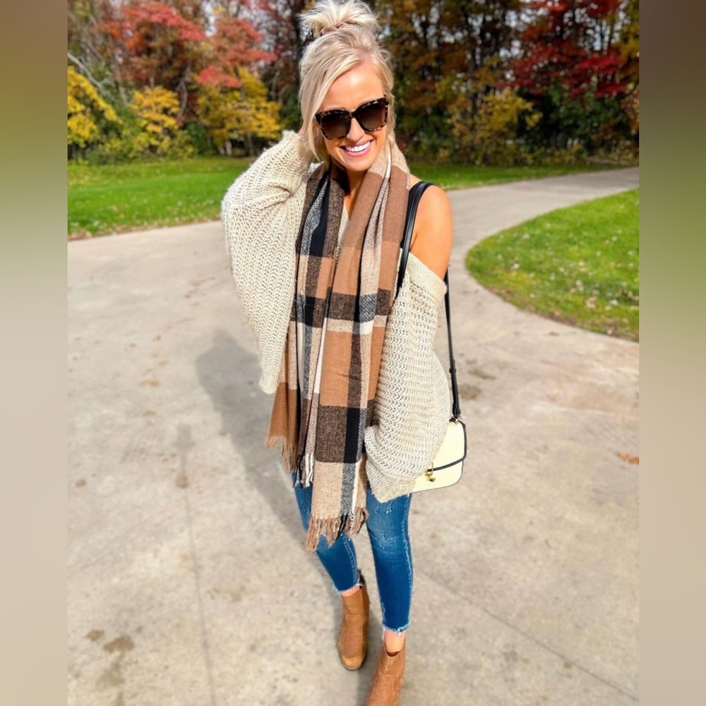 Plaid SCARF!